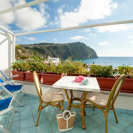 Casa Del Sole Forio (Isola d'Ischia)